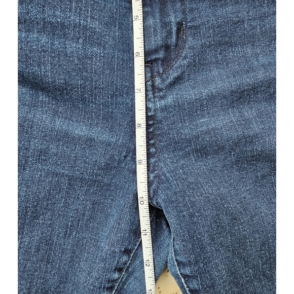 Signature Levi Strauss Mid Rise Bootcut Jeans Dark Wash Denim Size 14 - Picture 4 of 8